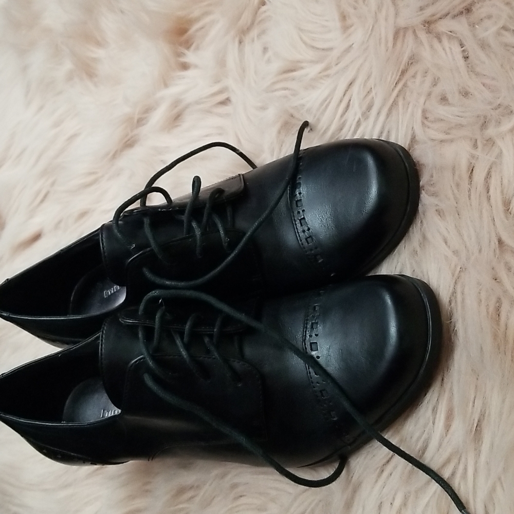 ⭐Etienne Aigner Black Heeled Shoes